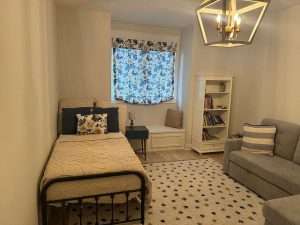 Enhance Your Space with Solar Blinds: The Perfect Solution for Kansas Homes